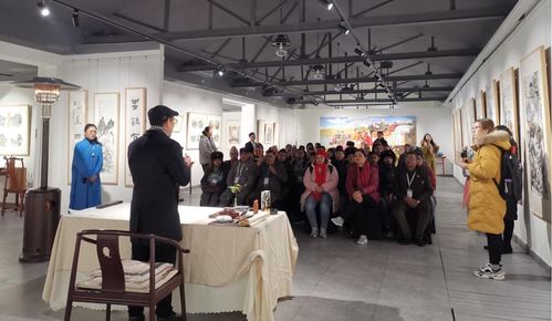 中尼文化交流新篇章 友誼之花綻放慧和天語藝術(shù)空間